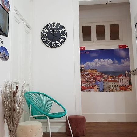 7 Luz Hostel Lisbon Exterior photo