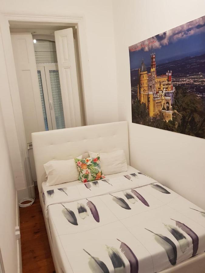 7 Luz Hostel Lisbon Exterior photo