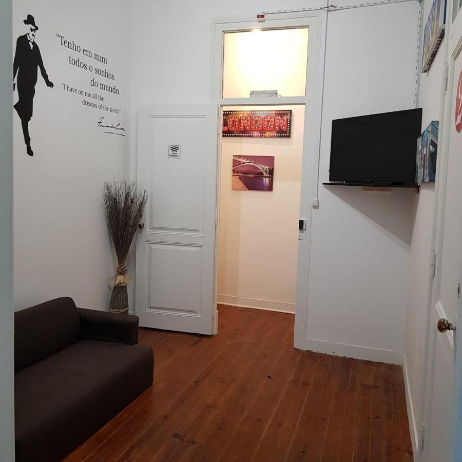7 Luz Hostel Lisbon Exterior photo